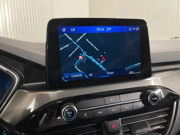 FORD Kuga 2022 — imagine 16