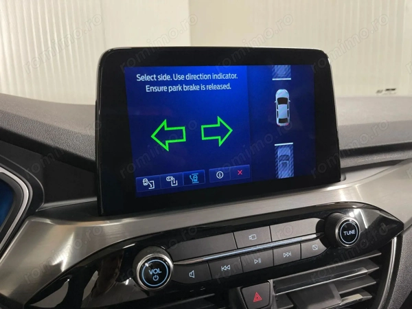 FORD Kuga 2022 — imagine 15