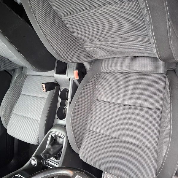 VOLKSWAGEN Golf 2011 — imagine 10