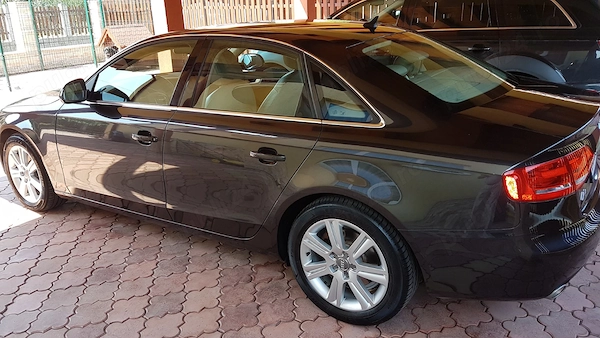 Audi A4 motor 6 cilindri 2700 cm cb, 190 CP