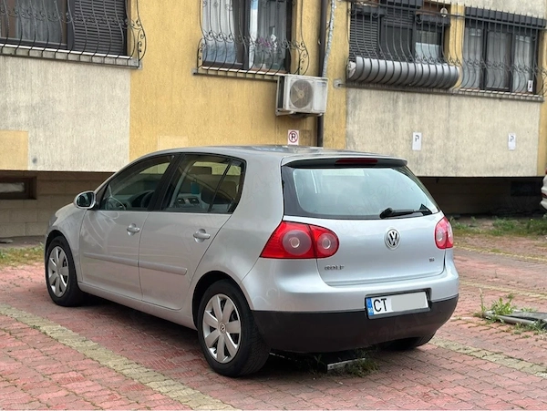 VOLKSWAGEN Golf 2006 — imagine 5