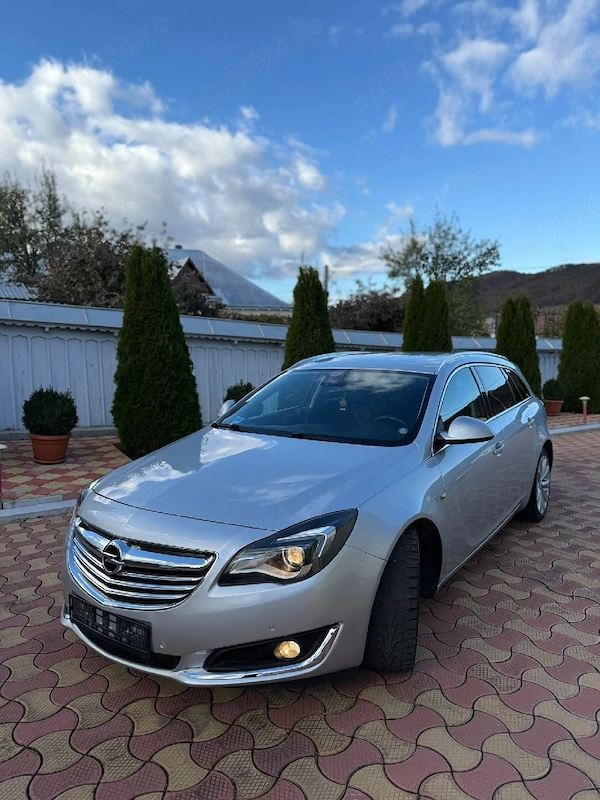 OPEL Insignia 2014