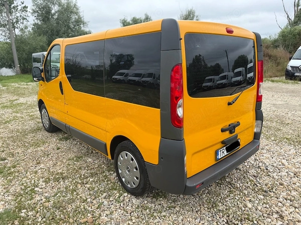 OPEL Vivaro 2013 — imagine 3