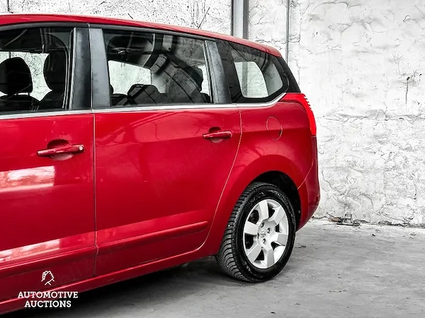 PEUGEOT 5008 2010 — imagine 4