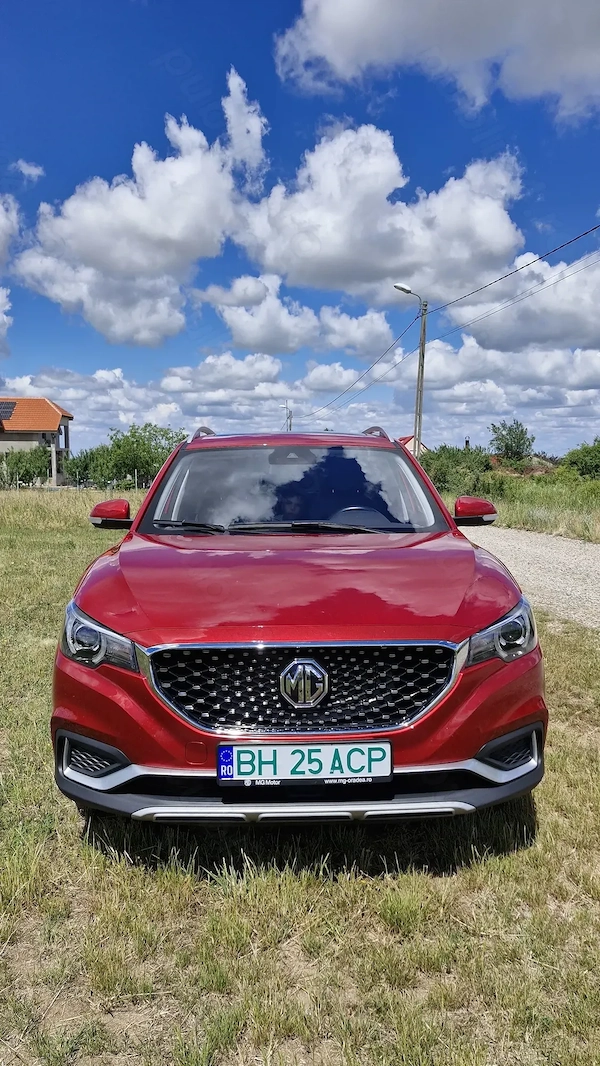 Vând MG model ZS EV