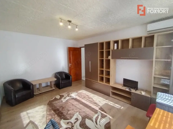 Apartament cu 2 camere de vanzare in Timisoara, zona P-ta Doina — fotografia 1