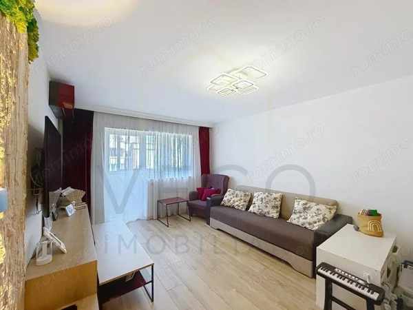 Apartament cu 3 camere decomandate, 66 mp, Marasti, zona Aurel Vlaicu — fotografia 2