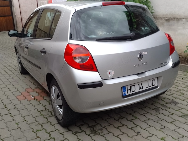 RENAULT Clio 2006 — imagine 8
