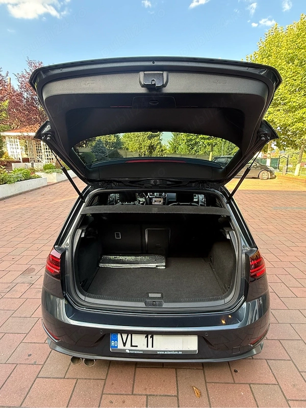 VOLKSWAGEN Golf 2018 — imagine 9