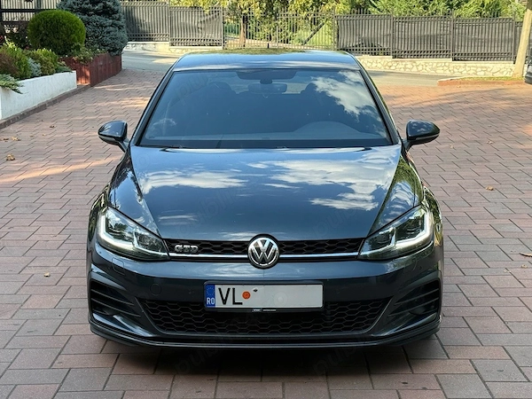 VOLKSWAGEN Golf 2018 — imagine 3