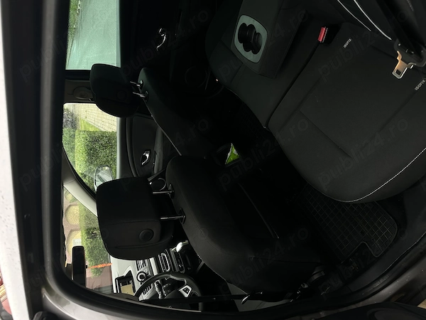 RENAULT Megane 2012 — imagine 8