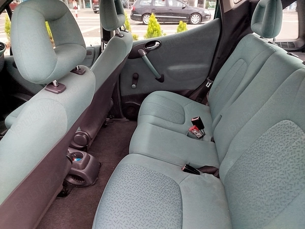 MERCEDES-BENZ A-Class 2001 — imagine 10