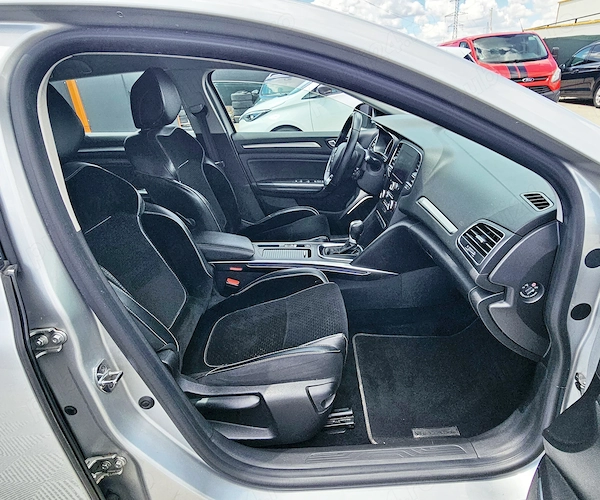 RENAULT Megane 2019 — imagine 9
