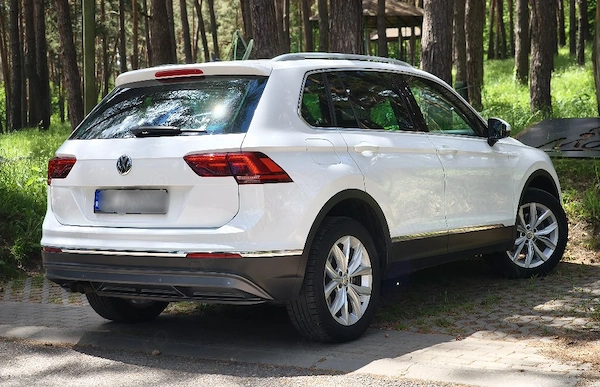 VOLKSWAGEN Tiguan 2017 — imagine 3