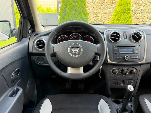 DACIA Sandero Stepway 2013 — imagine 10