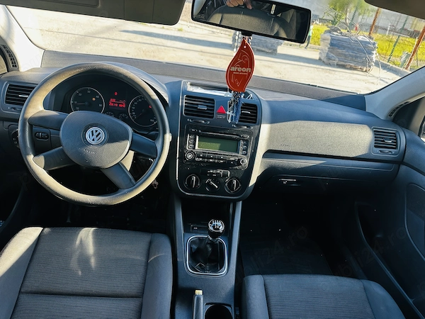 VOLKSWAGEN Golf 2005 — imagine 5