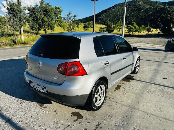 VOLKSWAGEN Golf 2005 — imagine 3