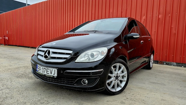 MERCEDES-BENZ B-Class