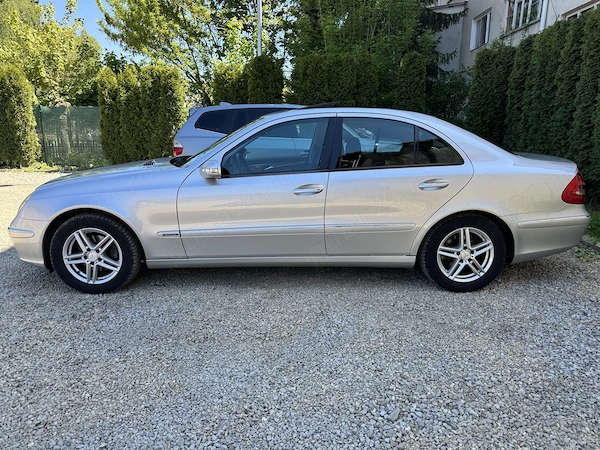 MERCEDES-BENZ E-Class 2004 — imagine 4