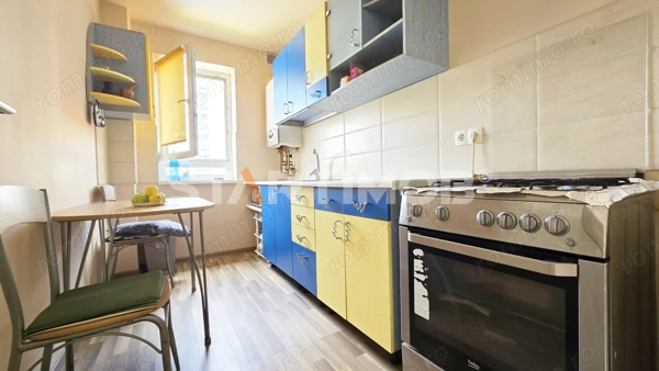 Apartament cu boxa si parcare zona Coresi — fotografia 3