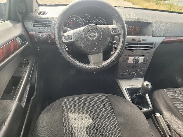 OPEL Astra 2005 — imagine 4