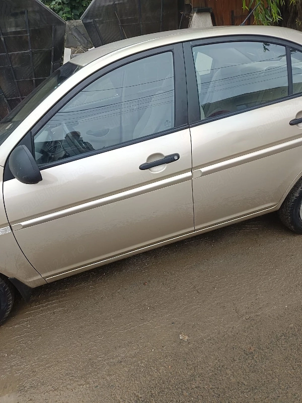 HYUNDAI Accent 2008 — imagine 3
