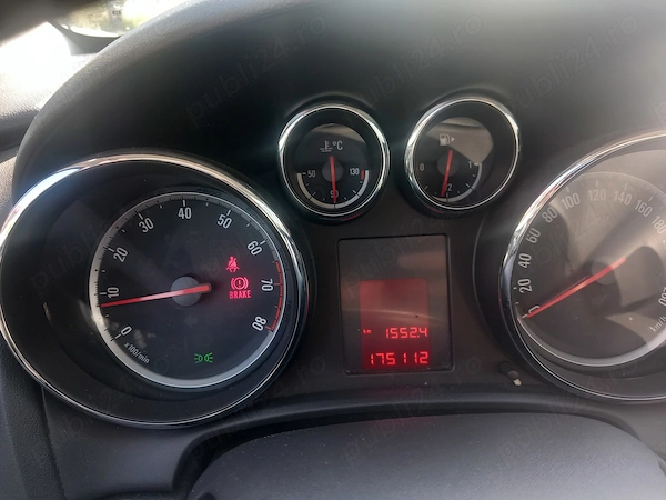 OPEL Astra 2011 — imagine 4
