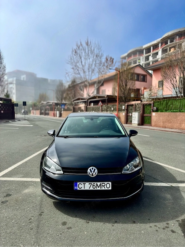 VOLKSWAGEN Golf 2016