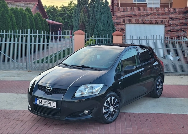TOYOTA Auris 2008 — imagine 3