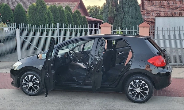 TOYOTA Auris 2008 — imagine 8