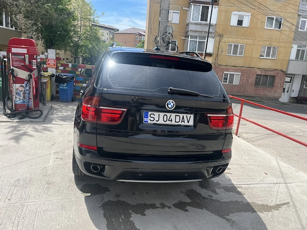 BMW X Series (Generic) 2011 — imagine 4