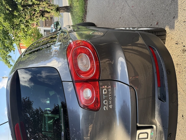 VOLKSWAGEN Tiguan 2011 — imagine 8