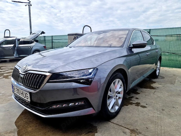SKODA Superb 2023 — imagine 2