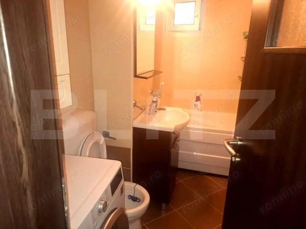 Apartament 3 camere, 77 mp, zona Micro 5 — fotografia 1