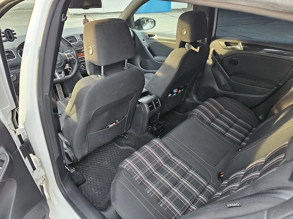 VOLKSWAGEN Golf 2009 — imagine 8
