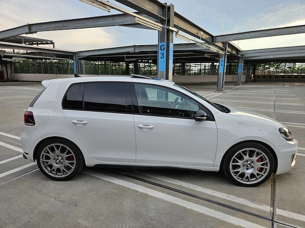 VOLKSWAGEN Golf 2009 — imagine 4