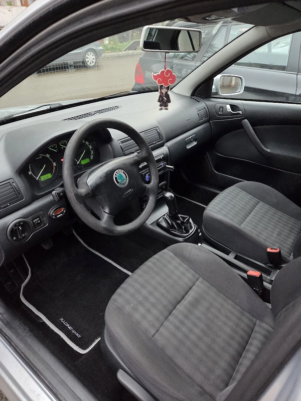 SKODA Octavia 2008 — imagine 3