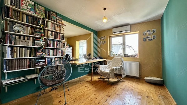 Apartament de vanzare cu 3 camere, 2 bai si o boxa, zona Torontalului — fotografia 1