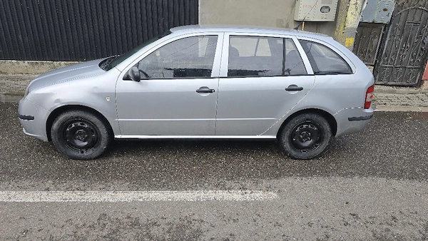 SKODA Fabia 2008 — imagine 3