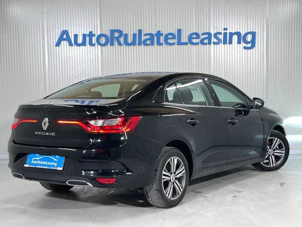 RENAULT Megane 2023 — imagine 3