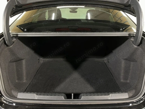 AUDI Unknown Model 2022 — imagine 12