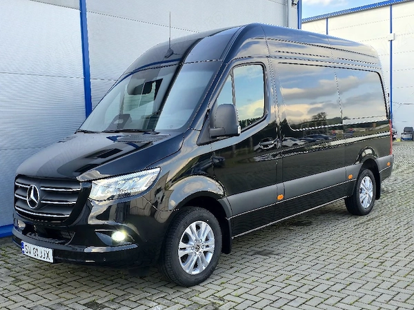 Mercedes Sprinter 317CDI 2.0 Diesel 170Cp Automat 2026 Edition 30 Aniversary 950km Garantie 3 Ani