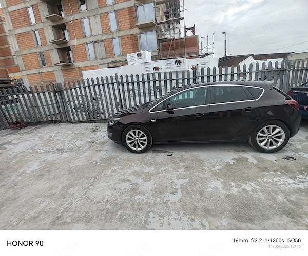 OPEL Astra 2013 — imagine 4