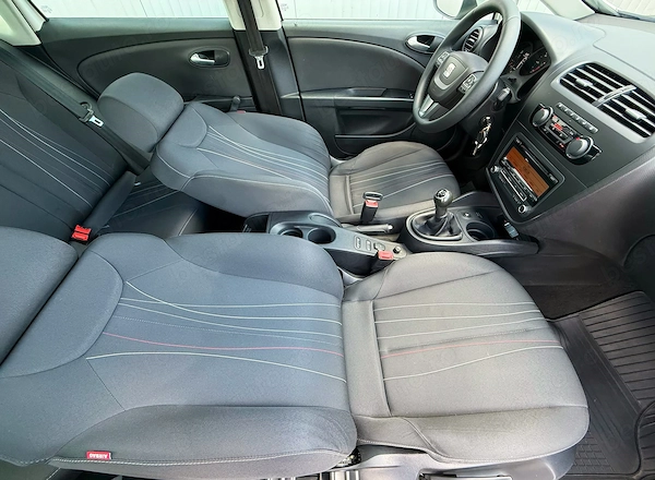 SEAT Leon 2012 — imagine 16