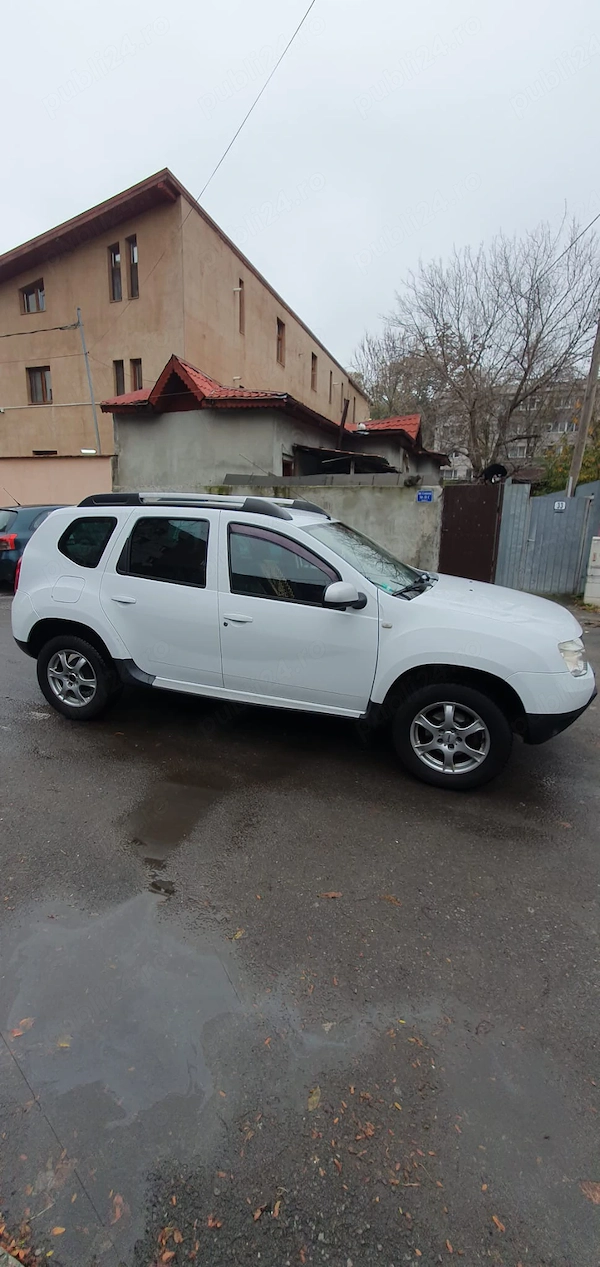 DACIA Duster 2010 — imagine 3