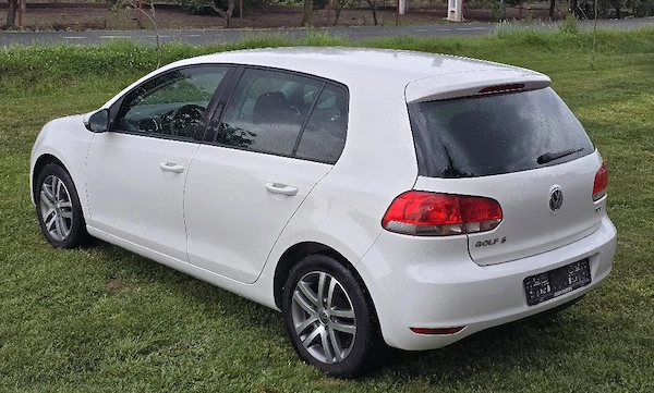 VOLKSWAGEN Golf 2010 — imagine 4