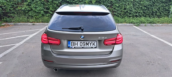 BMW 3 Series 2017 — imagine 6