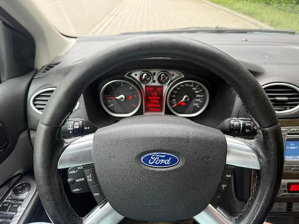 FORD Focus 2009 — imagine 9