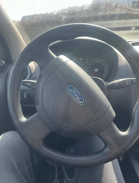 FORD Fiesta 2009 — imagine 4