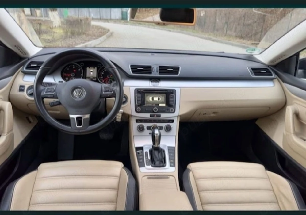 VOLKSWAGEN Passat CC 2012